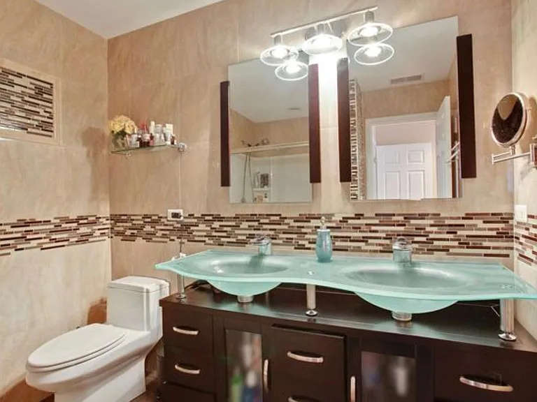 1903 Crenshaw Cir — Photo 24