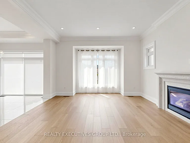 8 Limelight St — Photo 12