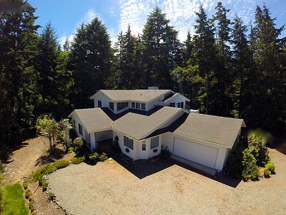 3rd image of 426 Pleasant Pl