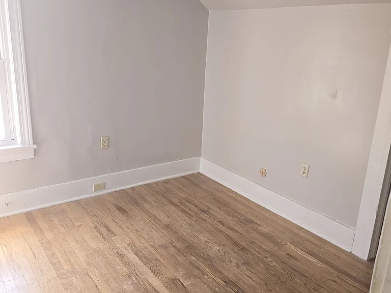 2679 Cochran St #2 — Photo 10