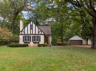 15108 Excelsior Blvd, Minnetonka, MN 55345