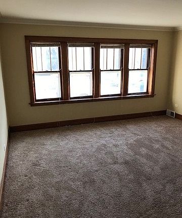 4th image of 1642 Gunderson Ave