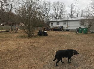 16488 Ivy Ln, Rogers, AR 72756