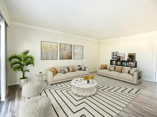 400 N Acacia Ave Unit A37, Fullerton, CA 92831