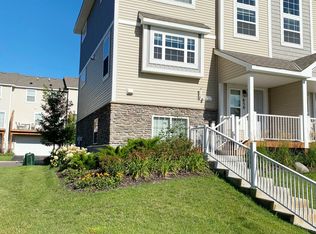 650 Eagle Ct, Lino Lakes, MN 55014