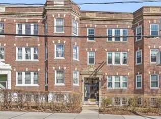 105 Winthrop Rd #2, Brookline, MA 02445