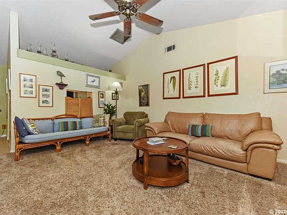 2nd image of 5635 NW 38th Pl