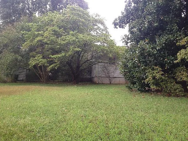 1700 Camp Dr photo 1