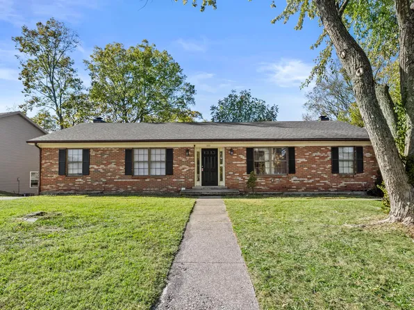 1313 Leaning Tree Ln, Lexington, KY 40517