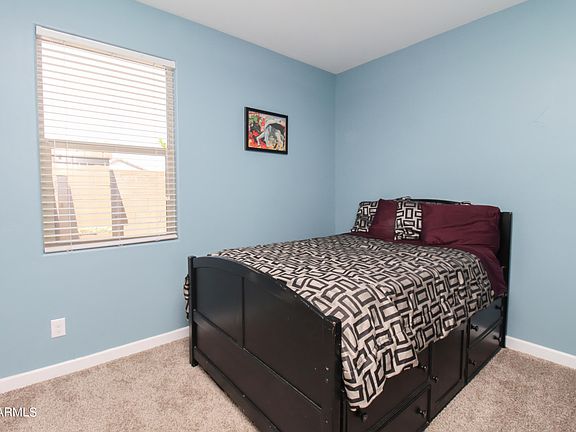 5th image of 41330 W Hensley Way