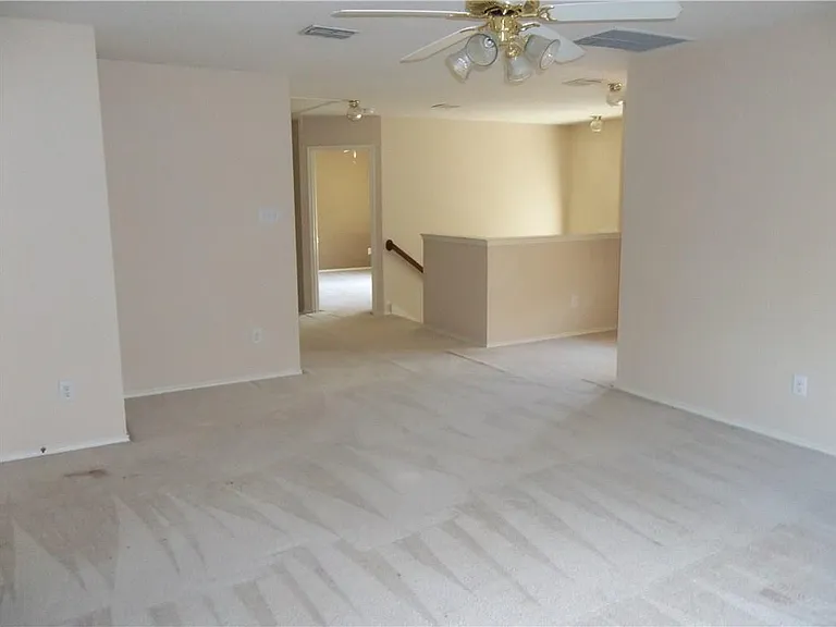 2820 Deer Ridge Dr — Photo 13