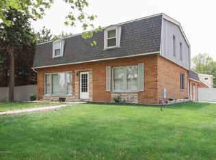 8100 Latrobe Ave, Burbank, IL