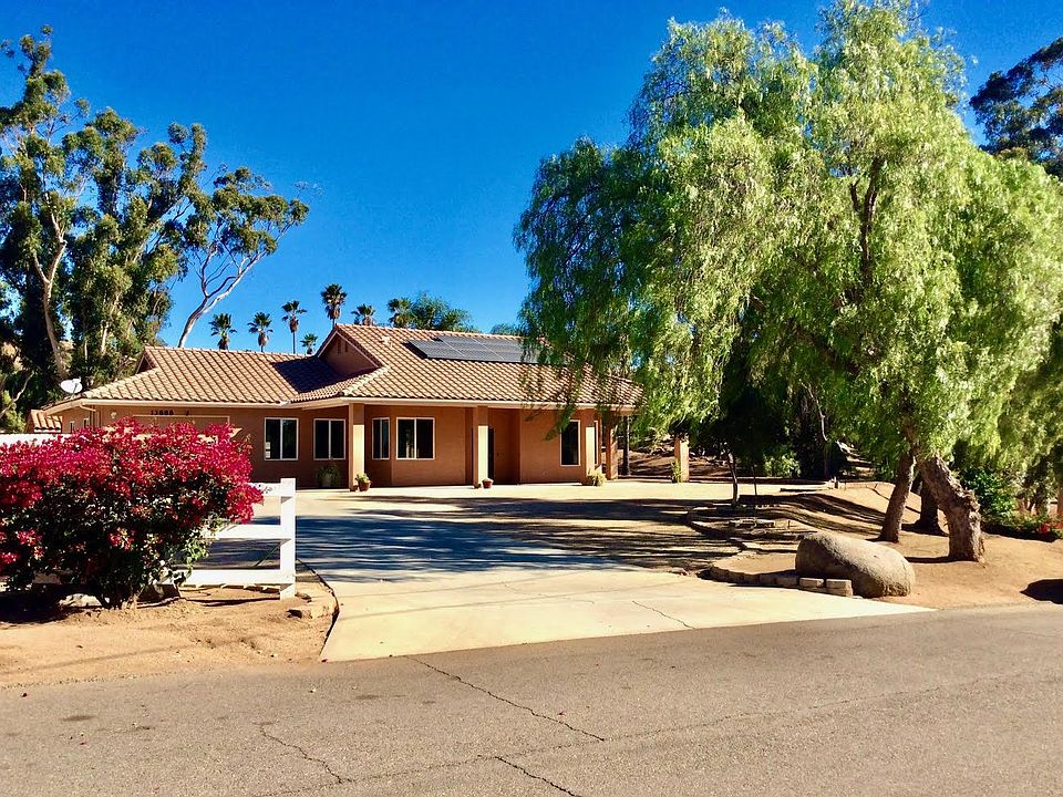 Front of Home with extra Parking and RV parking.