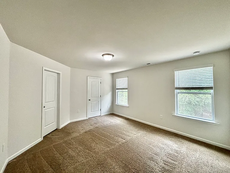 358 Falcon Ct — Photo 19