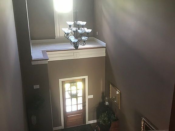 Large Entrance Foyer