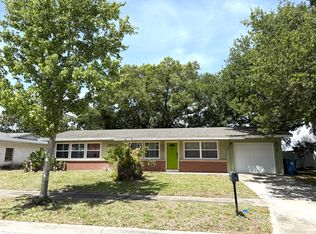 668 Hampton Dr NE, Palm Bay, FL 32905