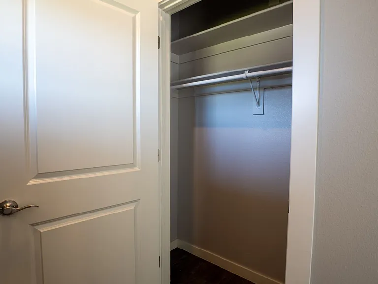 1803 Booker Cir — Photo 3