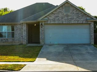 359 Stone Gate Dr, New Braunfels, TX 78130
