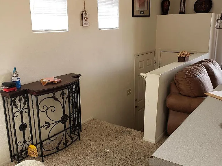 1650 Smoketree Ave S #215 — Photo 13