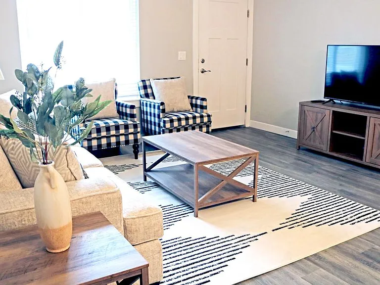 8 Reserve Ct — Photo 18