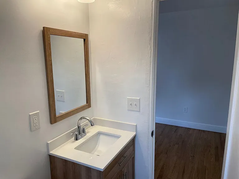 255 Shady Avenue — Photo 20