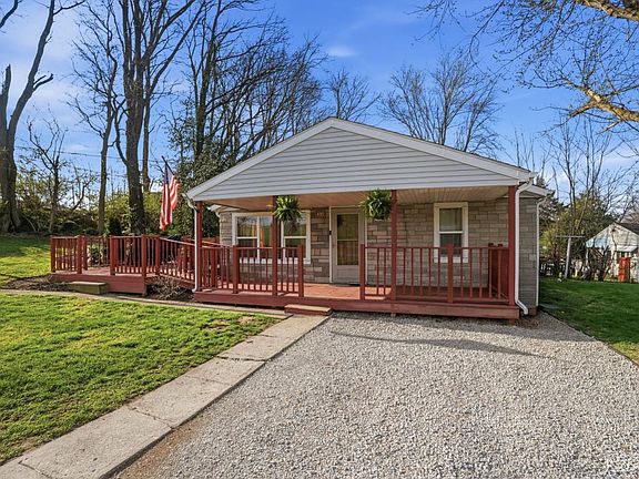 3rd image of 435 Morrow Rd
