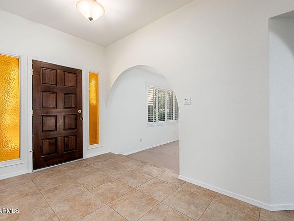 5th image of 6639 E VOLTAIRE Avenue