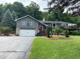 W4903 Palisades Trl, SHERWOOD, WI 54169