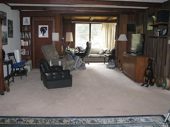 3rd image of 300 Monte Vista Ln