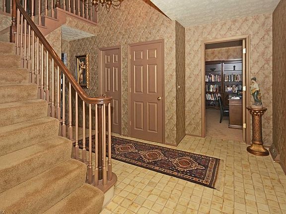 4th image of 16555 N White Oaks Dr