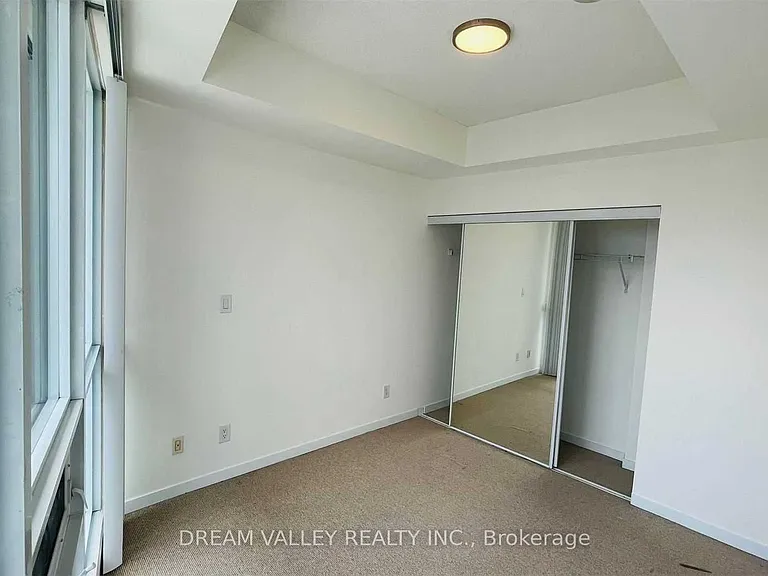 65 Bremner Blvd #3908 — Photo 5