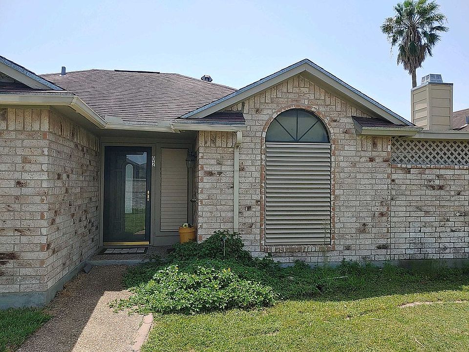 Condo home priced to sell!