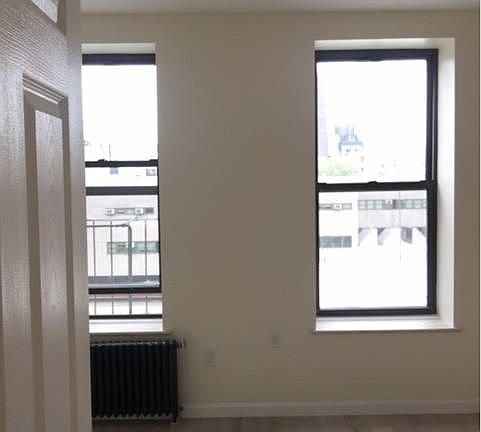 2nd image of 46 Eldridge St APT 15