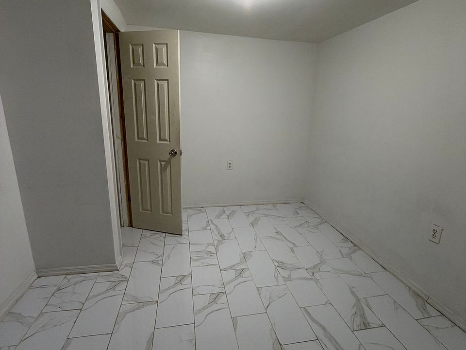 1st image of 9109 184th St #1