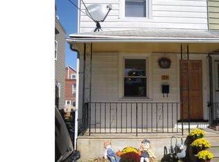 71 Edgemont Ave, Clifton Heights, PA 19018