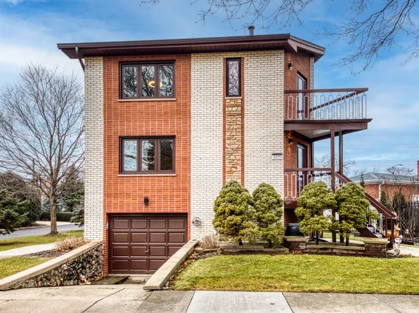 6370 N Legett Ave, Chicago, IL 60646