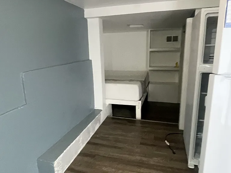 2141 Harrison Ave #1 — Photo 4