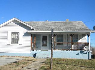 4001 Maine Ave NW, Roanoke, VA 24017