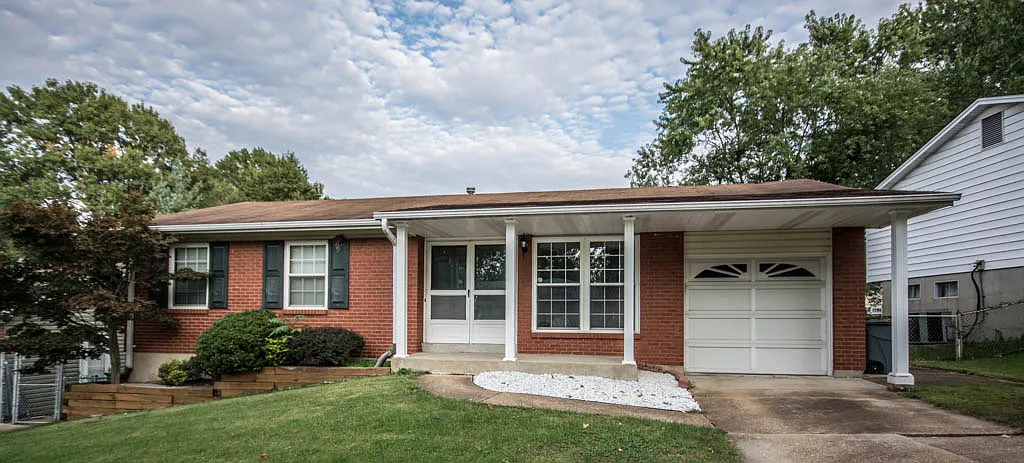 4332 Martyridge Dr photo 1