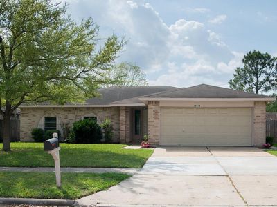 10418 Long River Dr, Sugar Land, TX, 77498
