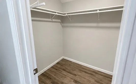 Walk in closet