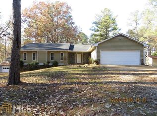 68 Jimmys Ln, Ellenwood, GA 30294