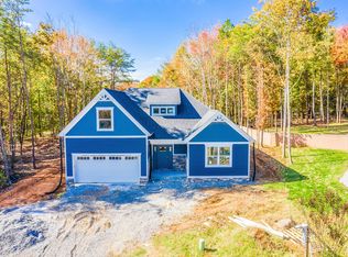 599 Sycamore Way, Lenoir City, TN 37772