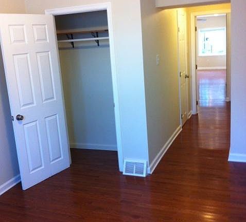 3rd image of 1355 E Susquehanna Ave #A