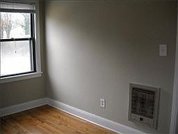 5th image of 341 Harrington Ave