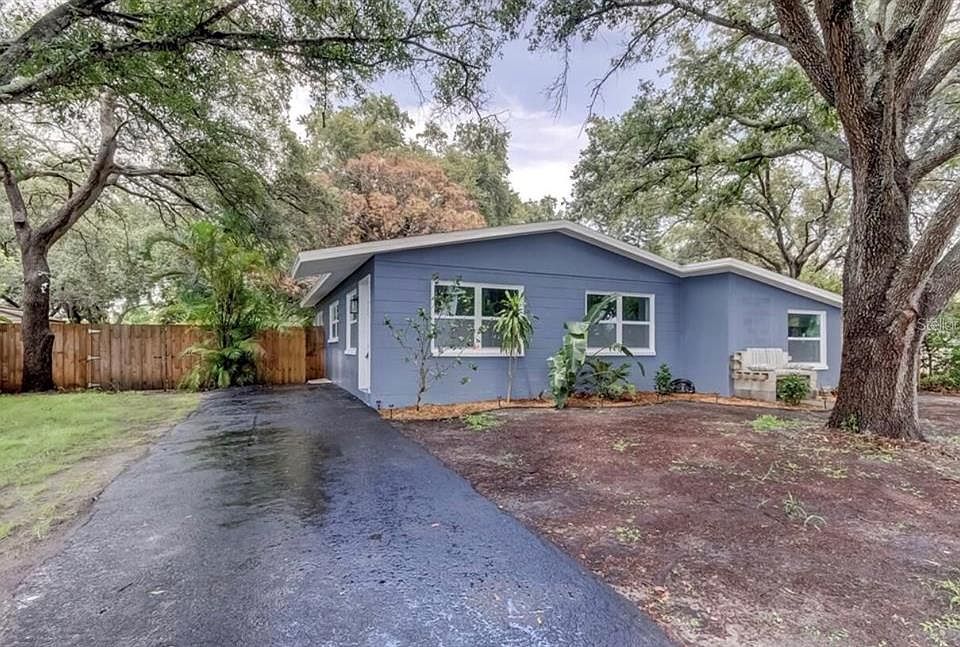 1st image of 6225 76TH AVENUE N