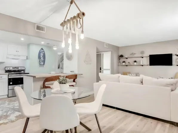 9 Tarragona Ct, Saint Augustine, FL 32086