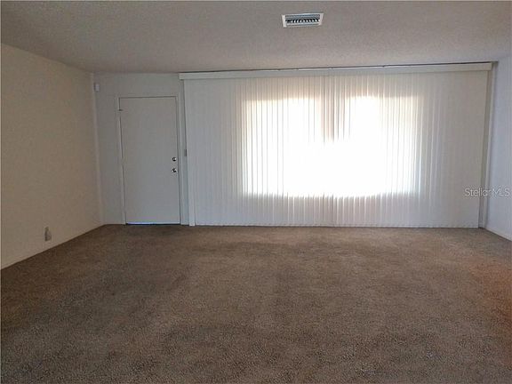 3rd image of 3459 Mainlands Blvd S #6