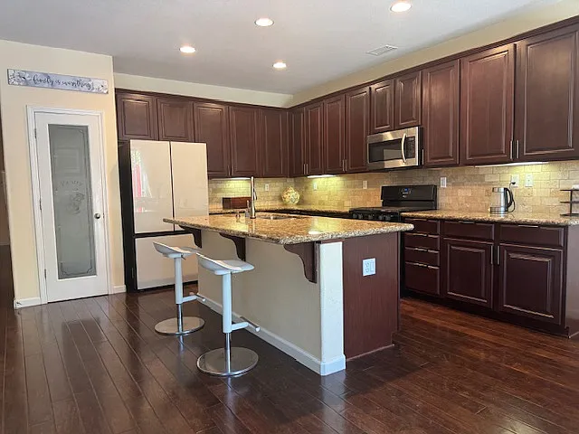 2010 Angel Ridge Drive - 1 — Photo 2