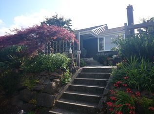 3032 13th Ave W, Seattle, WA 98119